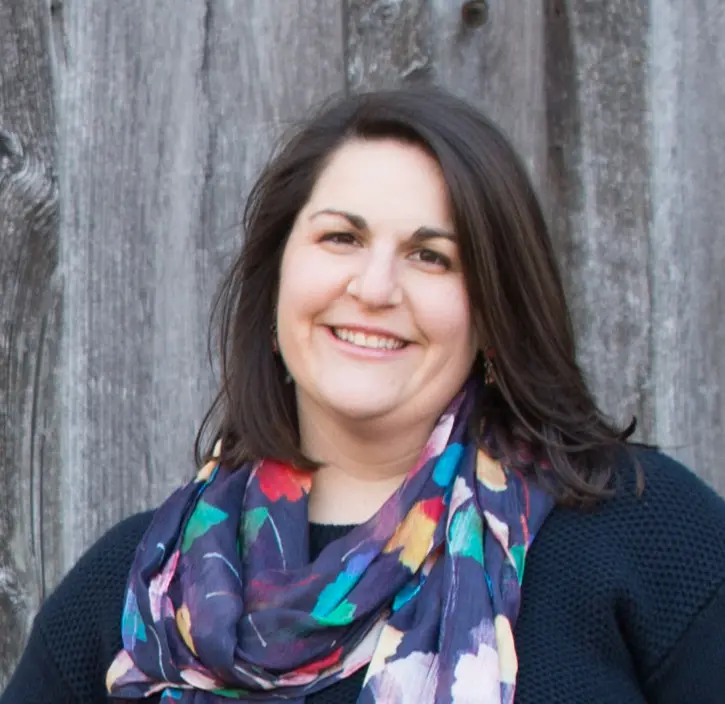 Cassie Bethoney, RLA